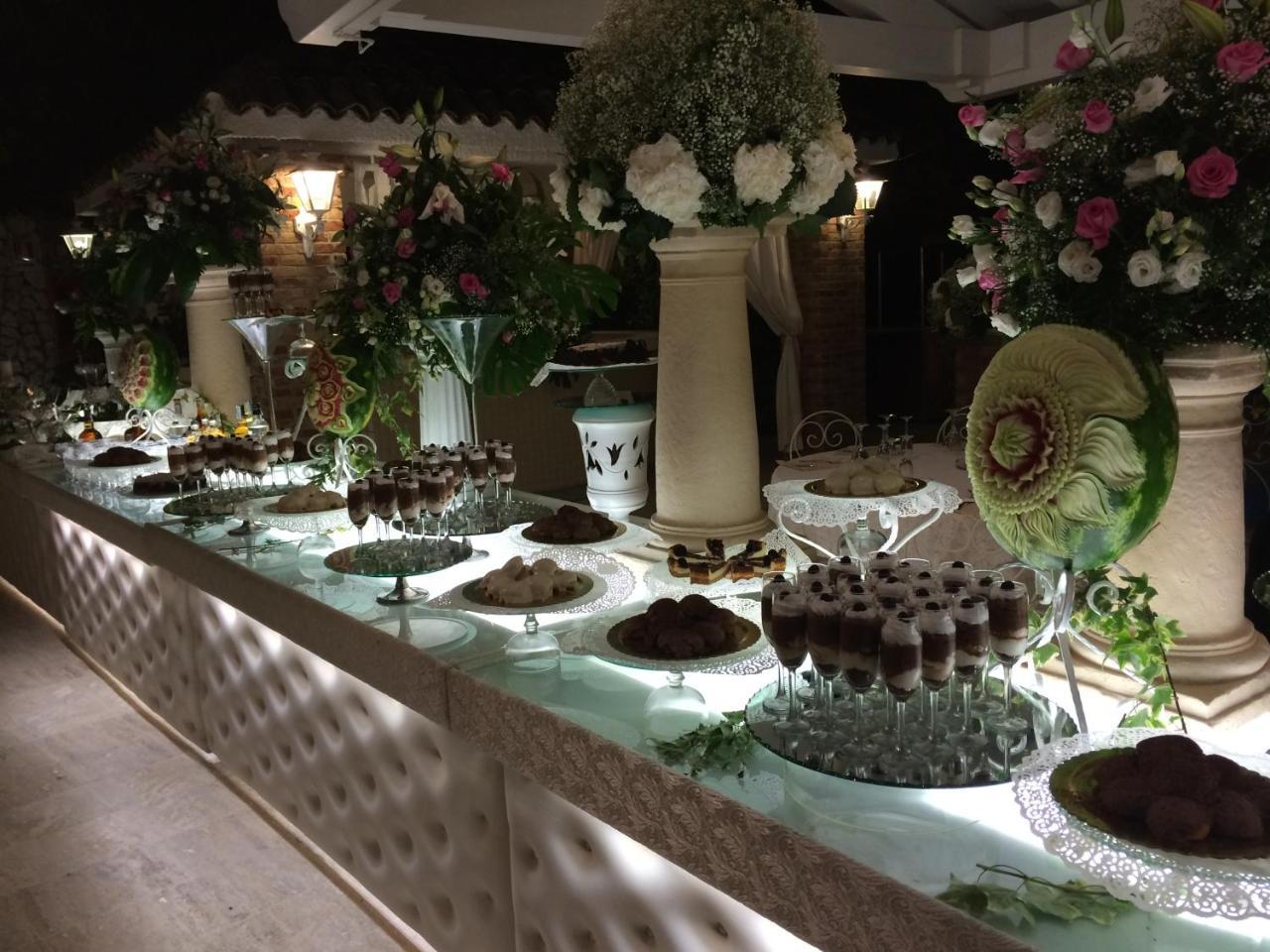 Hotel Holiday فوجيا المظهر الخارجي الصورة